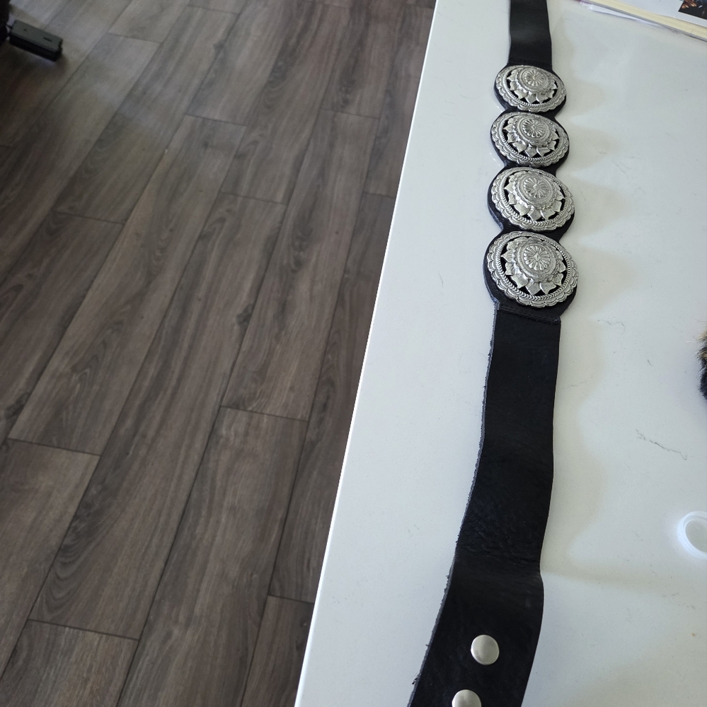 Beautiful, Leather Concha Belt With Adjustable Snaps.